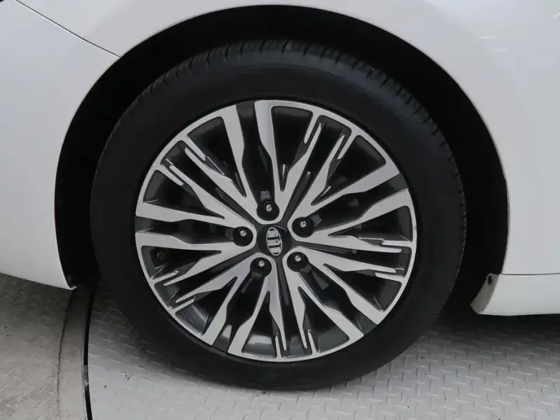2019 Kia K7 с пробегом 37 639 км