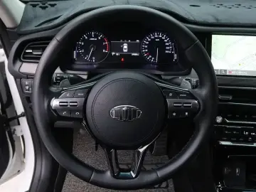 2019 Kia K7 с пробегом 37 639 км