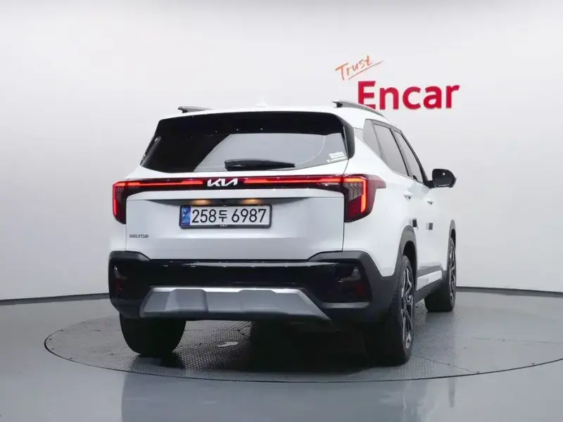 2024 Kia Seltos с пробегом 35 058 км