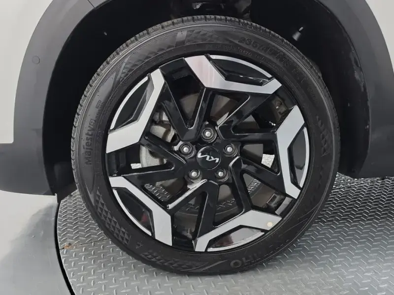 2024 Kia Seltos с пробегом 35 058 км