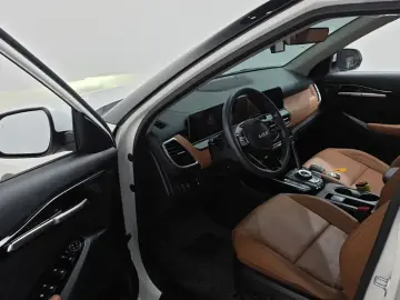 2024 Kia Seltos с пробегом 35 058 км