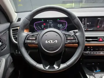 2022 Kia Seltos с пробегом 16 712 км