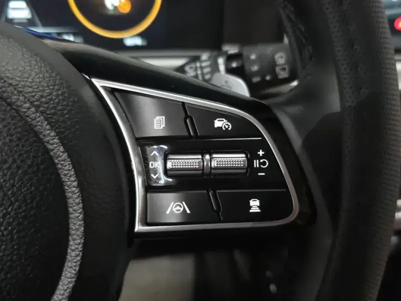 2025 Kia Seltos с пробегом 6 374 км