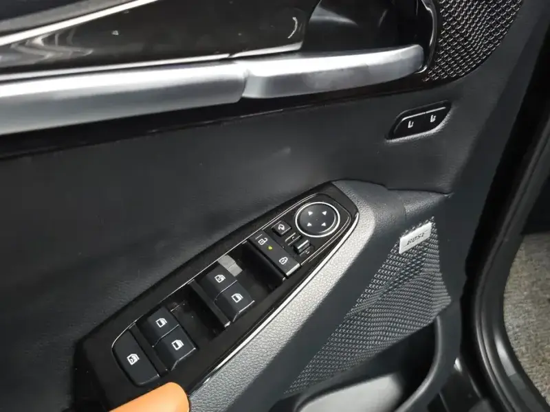 2025 Kia Seltos с пробегом 6 374 км