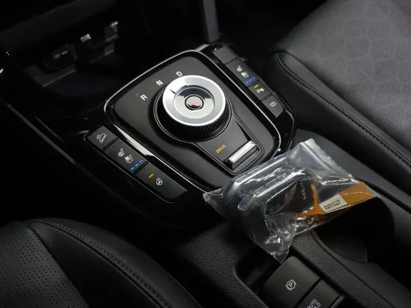 2024 Kia Seltos с пробегом 16 938 км