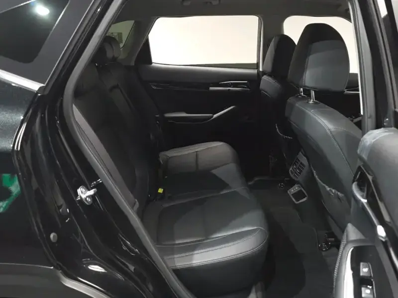 2024 Kia Seltos с пробегом 16 938 км