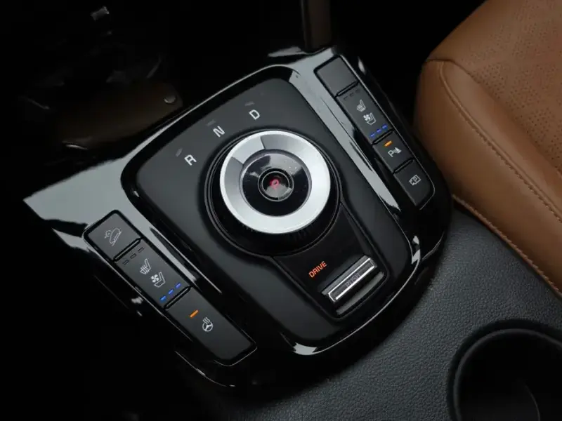 2023 Kia Seltos с пробегом 27 538 км