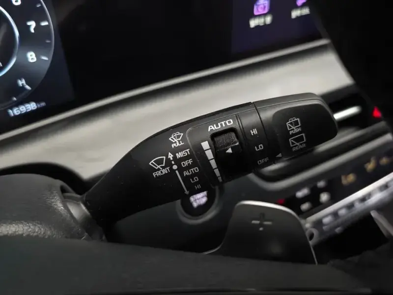 2024 Kia Seltos с пробегом 16 938 км