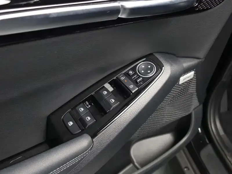 2024 Kia Seltos с пробегом 16 938 км