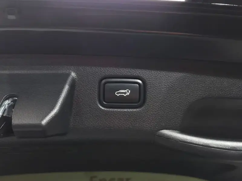 2024 Kia Seltos с пробегом 16 938 км
