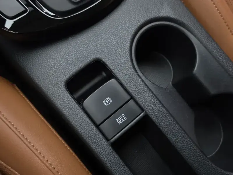 2023 Kia Seltos с пробегом 27 538 км