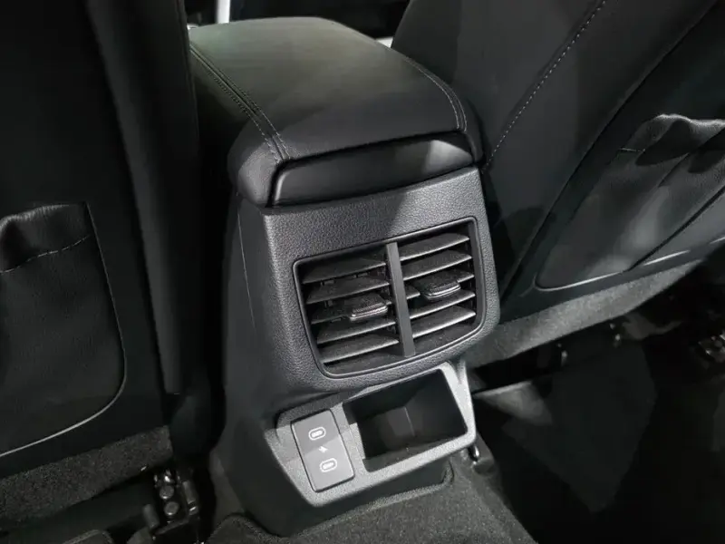 2024 Kia Seltos с пробегом 16 938 км