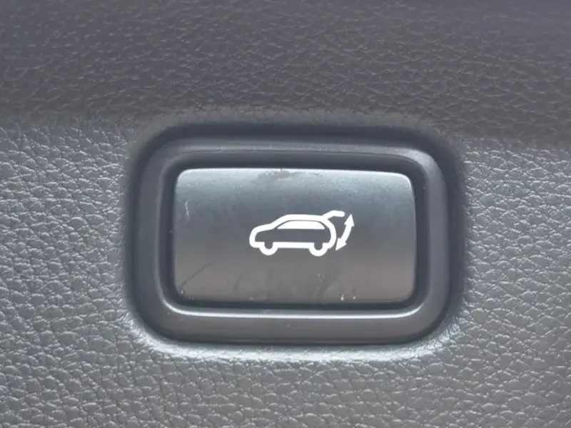 2023 Kia Seltos с пробегом 27 538 км