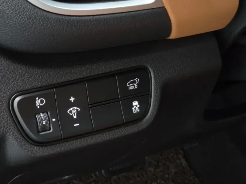 2023 Kia Seltos с пробегом 27 538 км