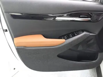 2023 Kia Seltos с пробегом 27 538 км