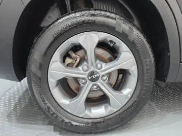2023 Kia Seltos с пробегом 23 532 км