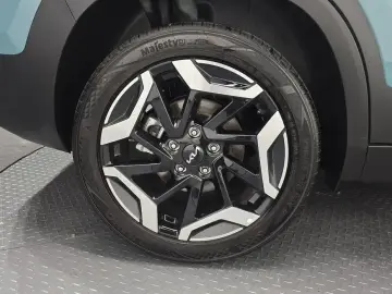 2025 Kia Seltos с пробегом 5 308 км