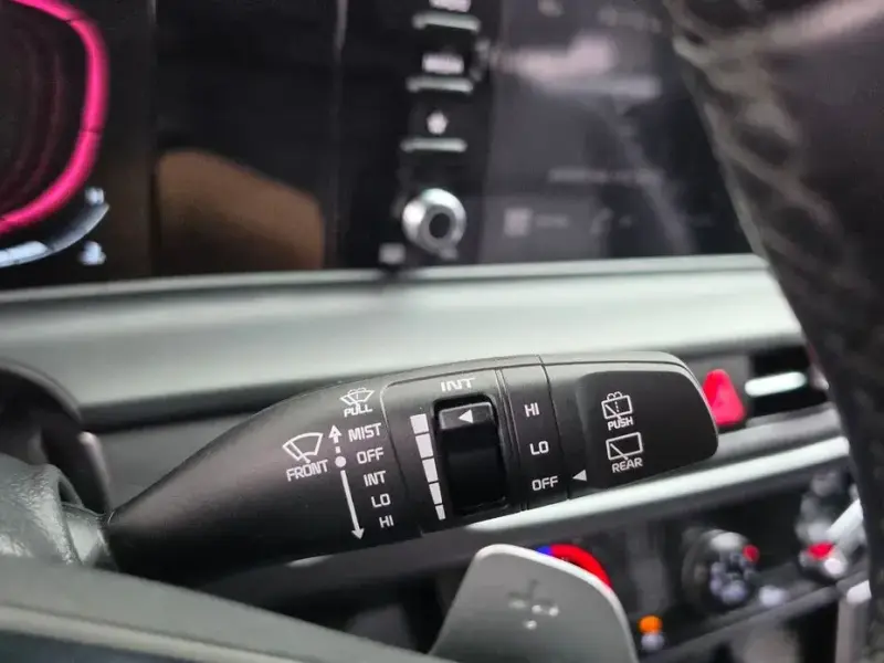 2023 Kia Seltos с пробегом 23 532 км