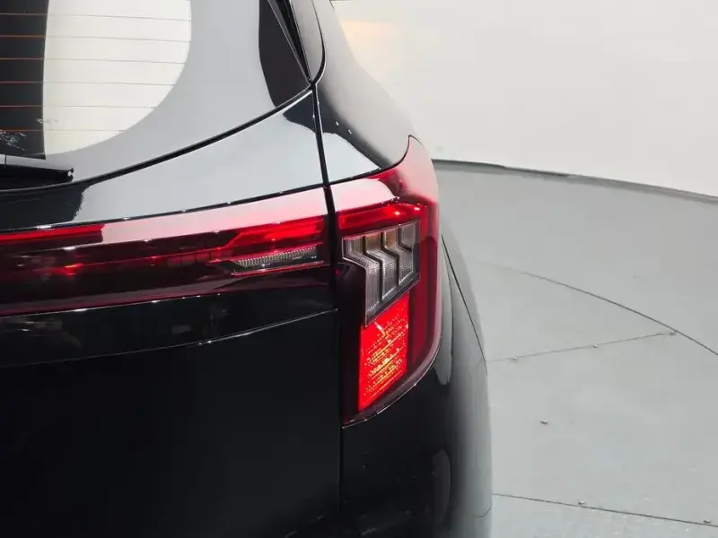 2023 Kia Seltos с пробегом 23 532 км