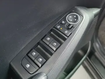2023 Kia Seltos с пробегом 23 532 км
