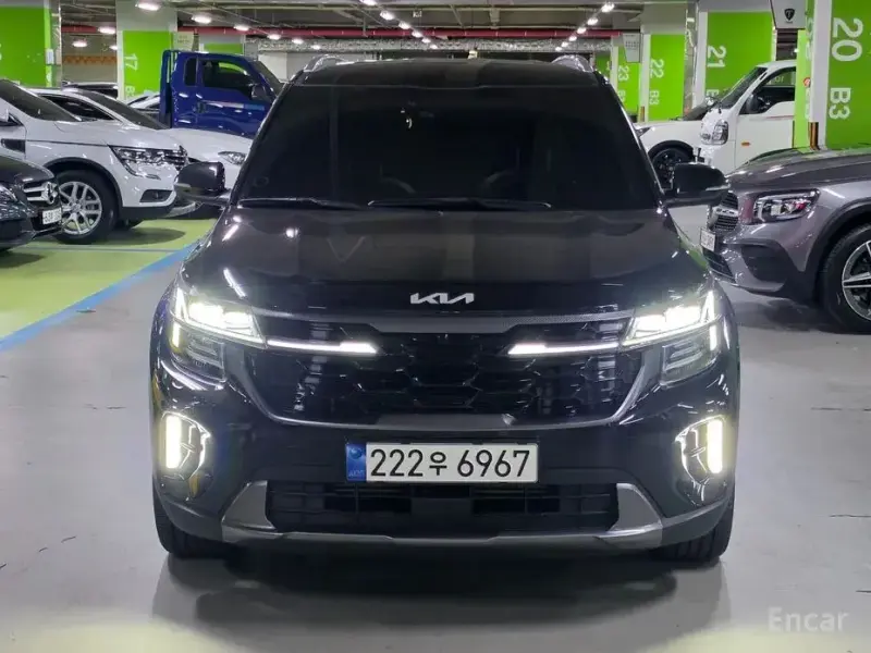 2024 Kia Seltos с пробегом 15 855 км