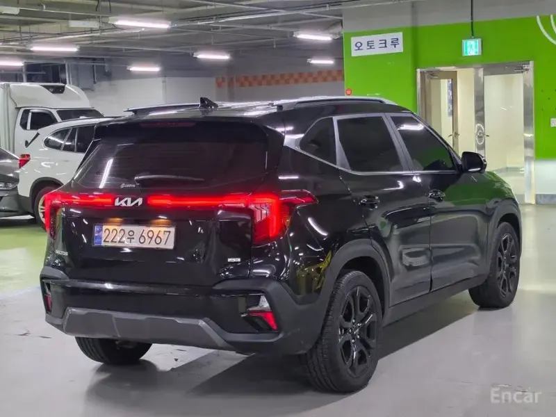 2024 Kia Seltos с пробегом 15 855 км