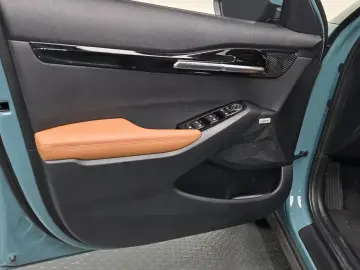 2025 Kia Seltos с пробегом 5 308 км