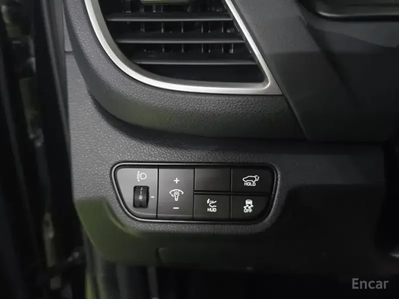 2024 Kia Seltos с пробегом 15 855 км