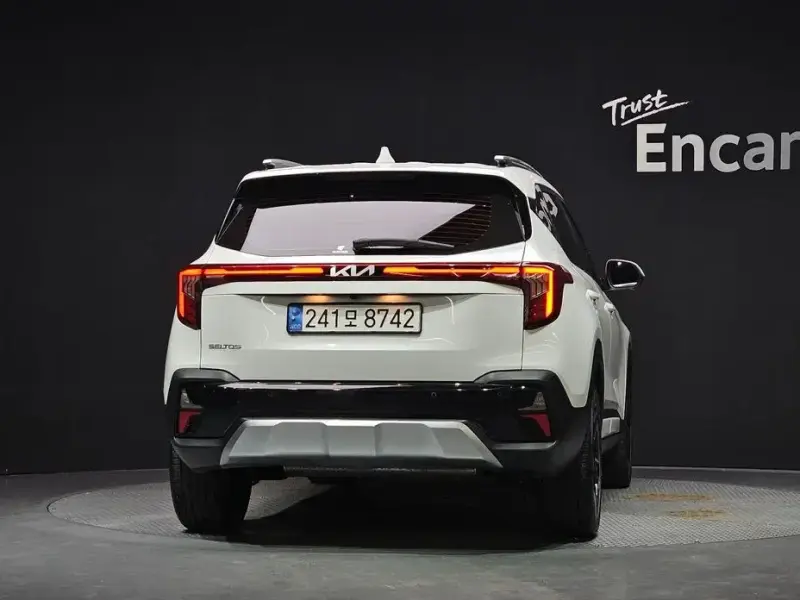2022 Kia Seltos с пробегом 17 690 км