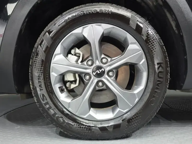 2025 Kia Seltos с пробегом 13 169 км