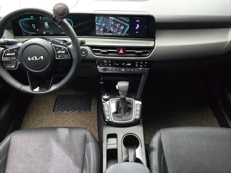 2025 Kia Seltos с пробегом 13 169 км