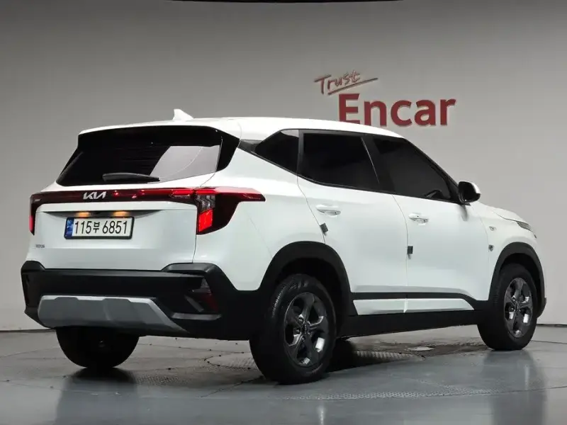 2023 Kia Seltos с пробегом 49 659 км