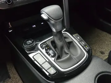 2025 Kia Seltos с пробегом 13 169 км