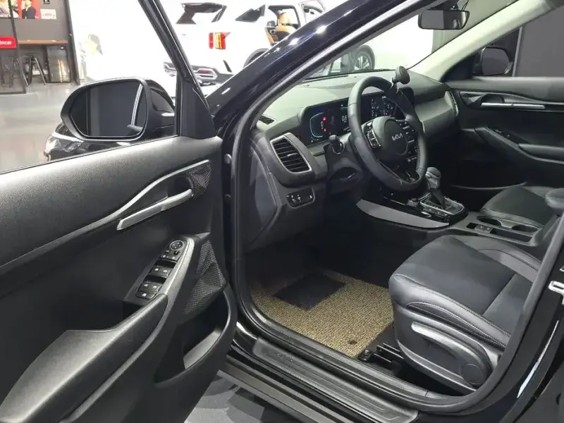 2025 Kia Seltos с пробегом 13 169 км