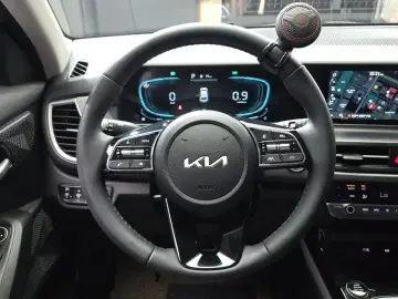 2025 Kia Seltos с пробегом 13 169 км