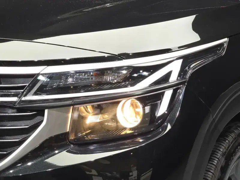2025 Kia Seltos с пробегом 13 169 км