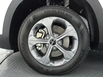 2024 Kia Seltos с пробегом 29 629 км
