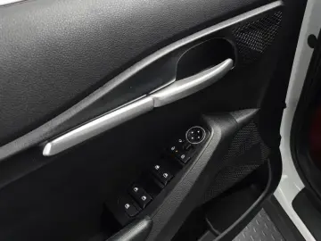 2024 Kia Seltos с пробегом 29 629 км