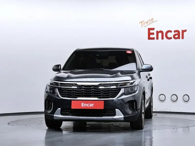 2023 Kia Seltos с пробегом 36 928 км