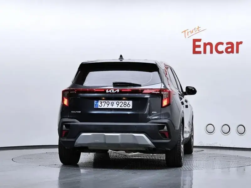 2023 Kia Seltos с пробегом 36 928 км