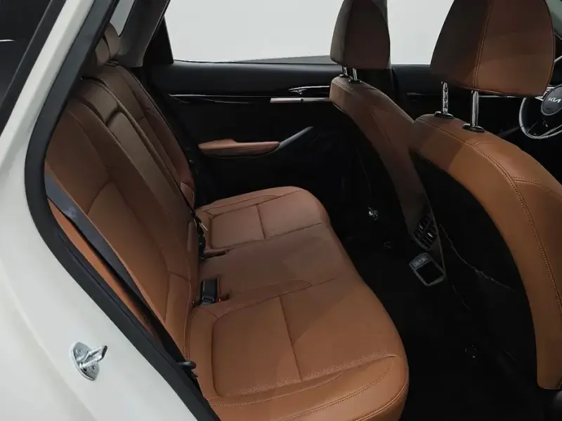2023 Kia Seltos с пробегом 20 733 км