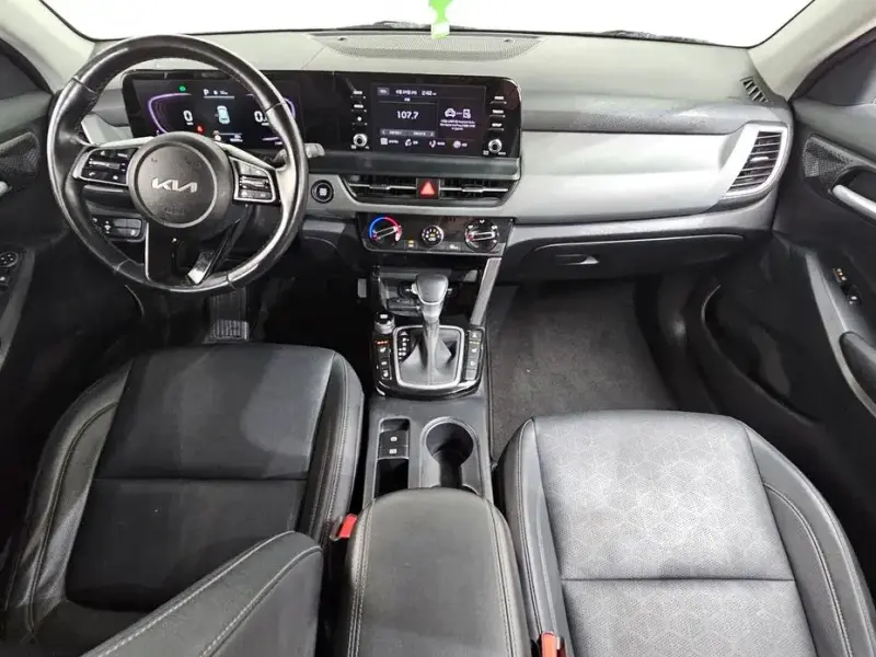 2023 Kia Seltos с пробегом 36 928 км