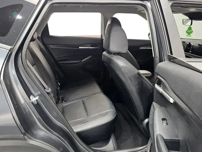 2023 Kia Seltos с пробегом 36 928 км