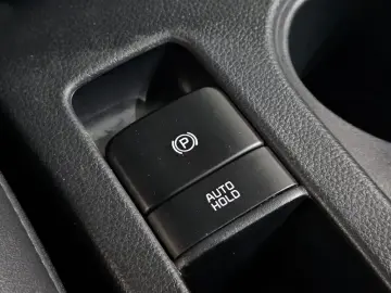 2023 Kia Seltos с пробегом 36 928 км