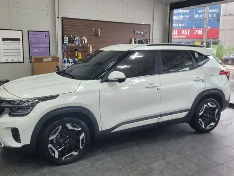 2024 Kia Seltos с пробегом 23 044 км