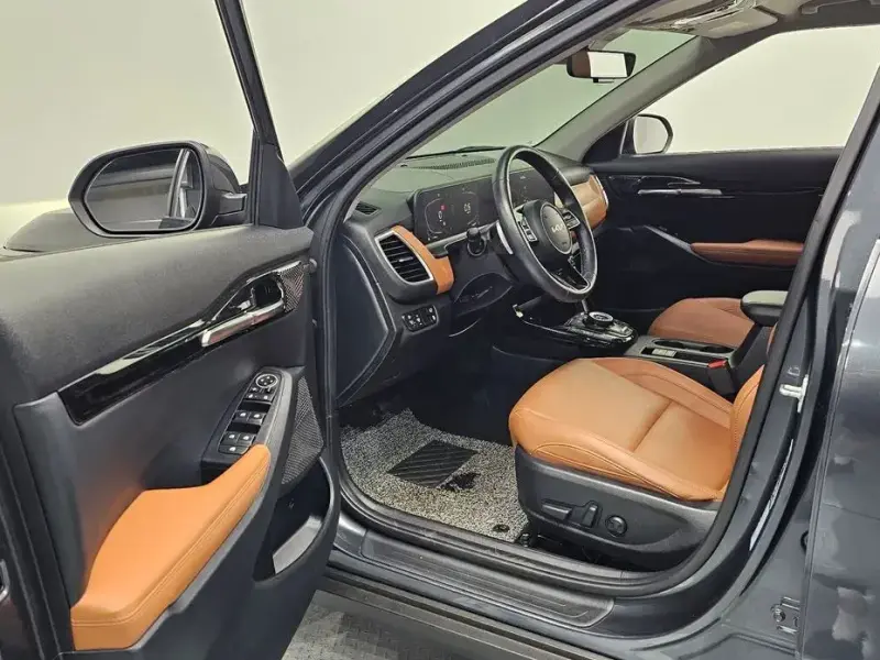 2023 Kia Seltos с пробегом 64 415 км