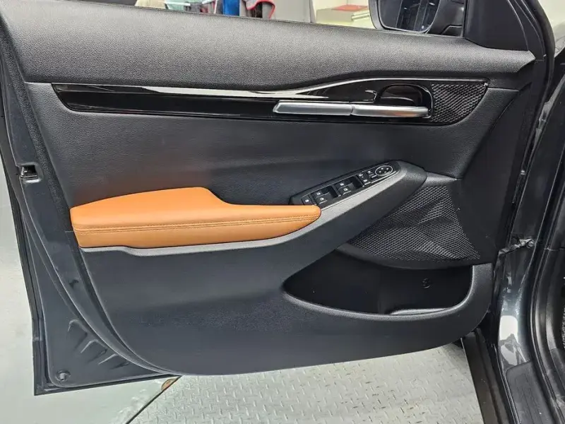 2023 Kia Seltos с пробегом 64 415 км