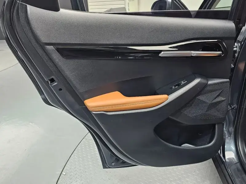 2023 Kia Seltos с пробегом 64 415 км