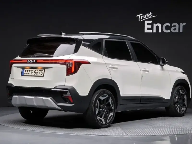 2023 Kia Seltos с пробегом 49 208 км
