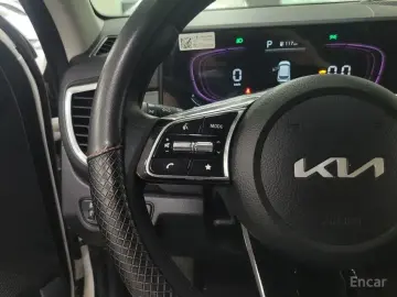 2024 Kia Seltos с пробегом 12 676 км